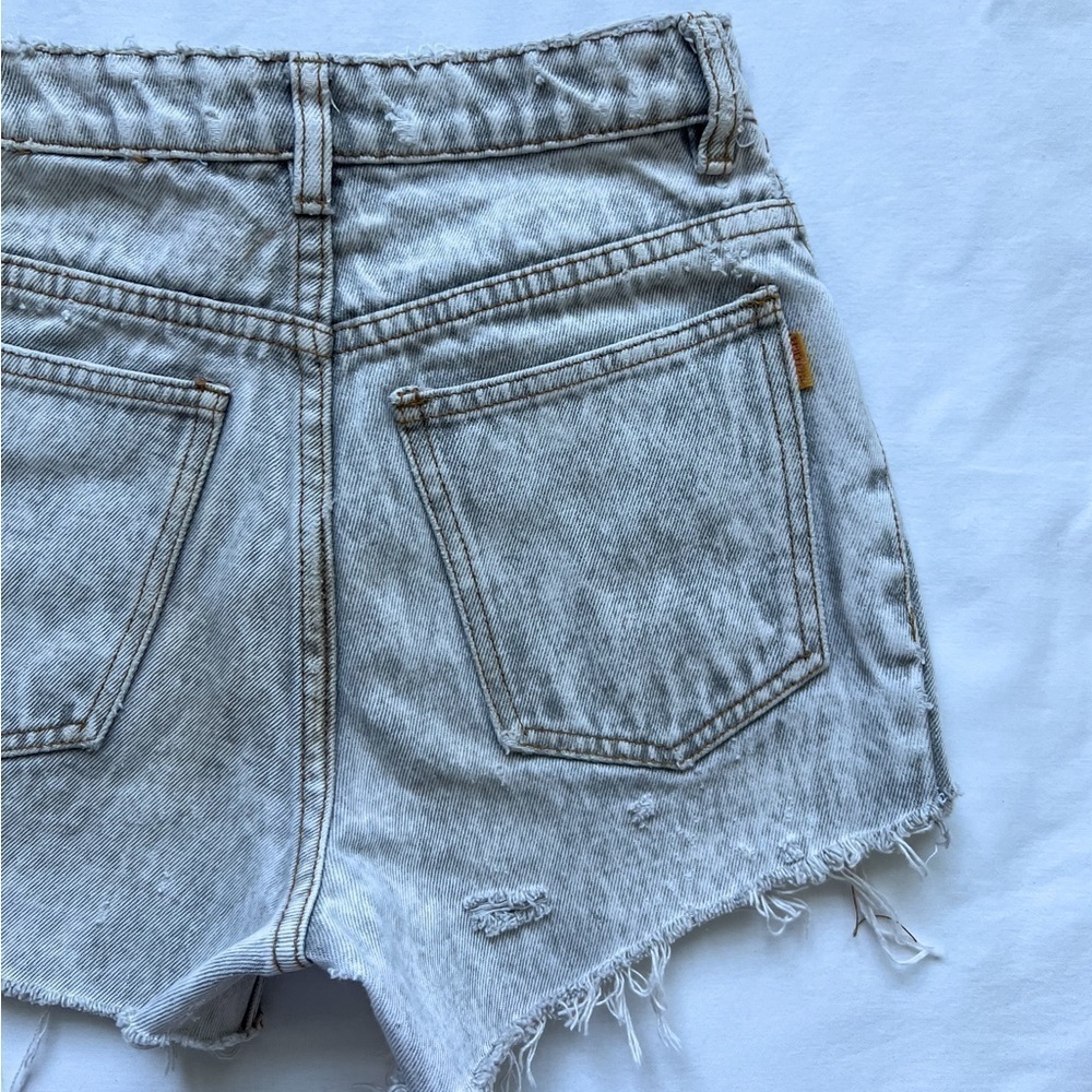 Vintage 90’s Jeanjer Denim Shorts - Picture 5 of 8